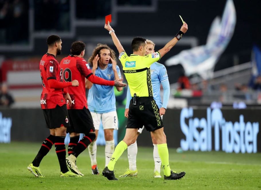 Oszukani. Wykartkowani. Zawiedzeni.